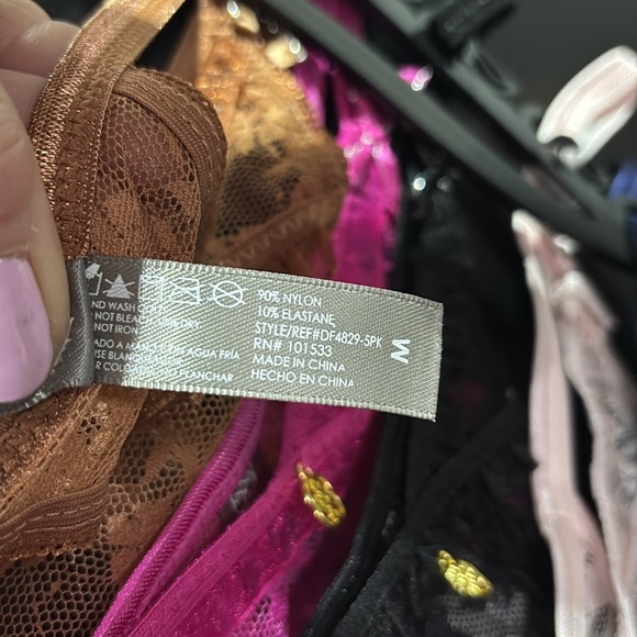 Daisy Fuentes 5 Pack Pretty Lace &  Mesh Thong/Panties, Sexy Stretch Comfort - Picture 8 of 10